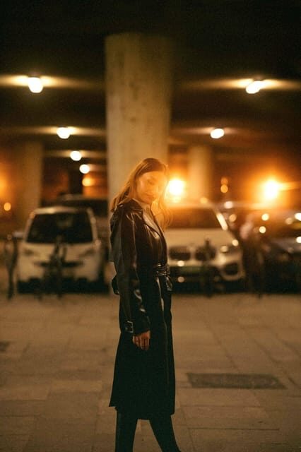 Street photos through the most beautiful streets of Budapest - Languages, communication, and the vibe on the ground