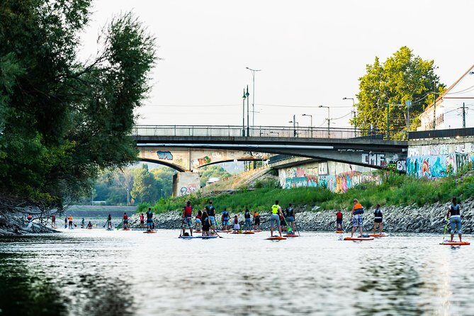 Sunrise SUP to the heart of Budapest - Group size, photos, and how professional instruction shows up