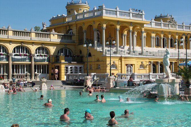 Széchenyi Thermal Spa Palm House Pass - Exclusive Area - Lines, cabins, and flip-flops: small details that can make or break the day