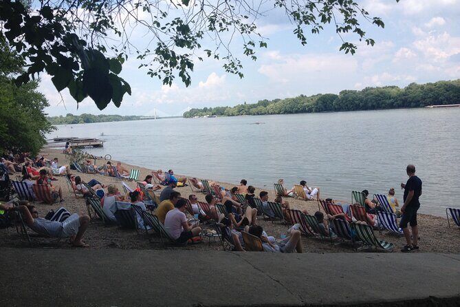 Szentendre: Self-guided Bicycle Tour with optional boat transfer - Obuda: oldest-feeling streets behind apartment blocks