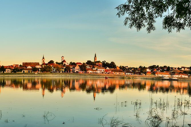 Szentendre the Artists Village Half-Day Tour from Budapest - Stop 1: Szentendre’s Cobblestone Center, Views, and Craft Stops