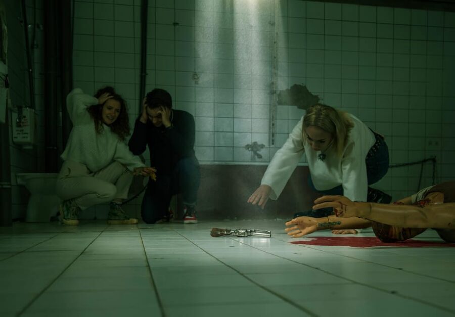 The Real Saw | Escape Room by PÁNiQ SZOBA - Lighting, worn parts, and other real-world considerations
