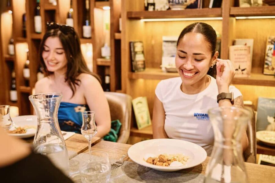 Tipsy Guided Food Tour with Drinks Included in Budapest - How Four Eateries Works in 2.5 Hours