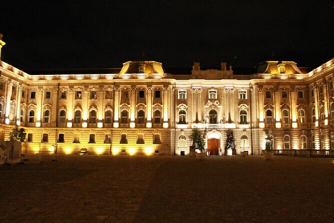 True Crime Walking Tour in the Buda Castle district - Who this Budapest true crime walking tour fits best
